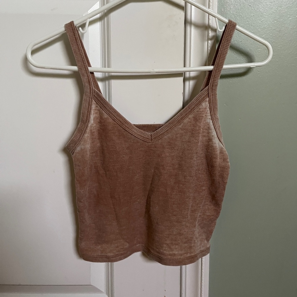 xs american eagle beige vintage cropped tank top